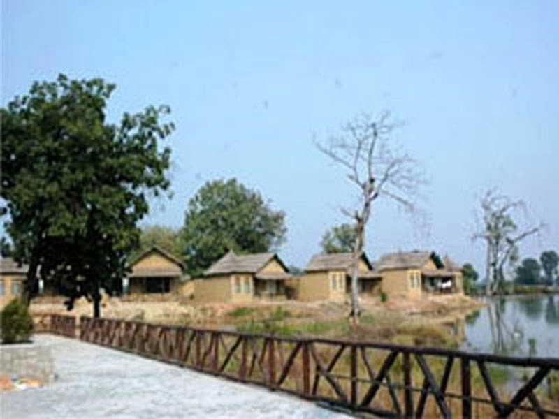 Tiger Lagoon Hotel Bandhavgarh National Park Exterior photo